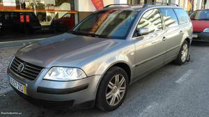 VW Passat 1.9 Tdi Dezembro/01 - à venda - Ligeiros