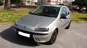 Fiat Punto 1.2cc 16v Março/01 - à venda - Ligeiros