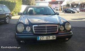 Mercedes-Benz E i Elegance Março/97 - à venda -