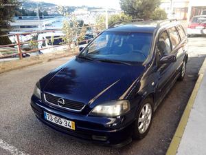 Opel Astra 2.0DTi Caravan Janeiro/04 - à venda - Ligeiros