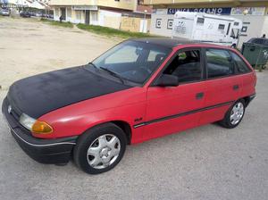 Opel Astra F 1.4 Março/92 - à venda - Ligeiros