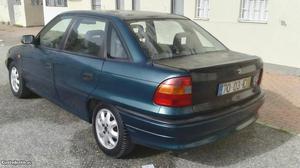 Opel Astra gls Março/97 - à venda - Ligeiros Passageiros,