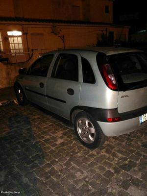 Opel Corsa  Abril/01 - à venda - Ligeiros Passageiros,