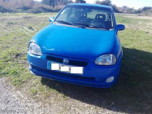 Opel Corsa  sport Julho/93 - à venda - Ligeiros