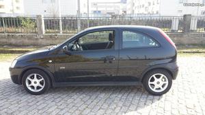 Opel Corsa v Maio/02 - à venda - Ligeiros