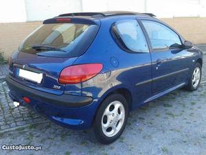 Peugeot 206 xs Maio/01 - à venda - Ligeiros Passageiros,