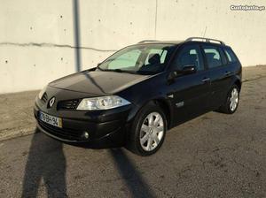 Renault Mégane 1.4 SW Março/06 - à venda - Ligeiros