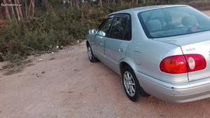 Toyota Corolla E11 Abril/00 - à venda - Ligeiros