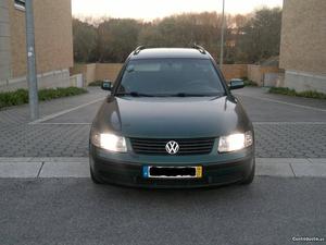 VW Passat TDI cv 110 Dezembro/99 - à venda - Ligeiros