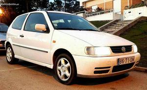 VW Polo polo Fevereiro/96 - à venda - Ligeiros Passageiros,