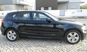 BMW  d e87 Novembro/11 - à venda - Ligeiros