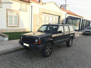 Jeep Cherokee Sport Setembro/00 - à venda - Pick-up/