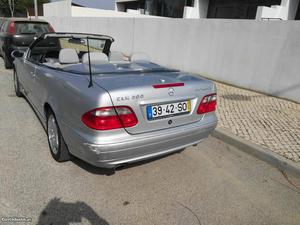 Mercedes-Benz CLK 200 Descaputavel Novembro/01 - à venda -