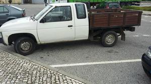 Nissan Pick Up 4 lugares Setembro/90 - à venda - Comerciais