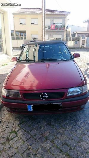 Opel Astra Gasolina Junho/96 - à venda - Ligeiros