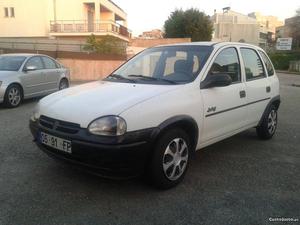 Opel Corsa B - Ofereco Registo Agosto/95 - à venda -