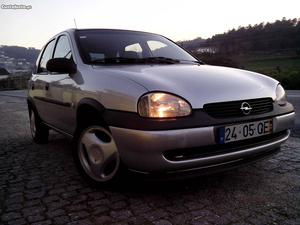 Opel Corsa Swing Agosto/00 - à venda - Ligeiros