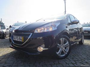 Peugeot  HDi SE Style Abril/15 - à venda - Ligeiros