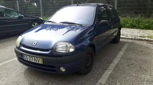 Renault Clio Phase I Julho/99 - à venda - Ligeiros