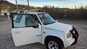 Suzuki Vitara 4x4 hardtop Março/99 - à venda - Pick-up/