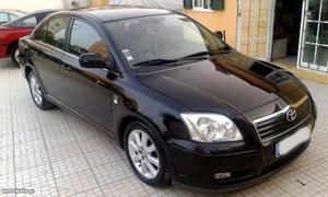 Toyota Avensis 2.0 D-4D 135 Cv Maio/05 - à venda - Ligeiros