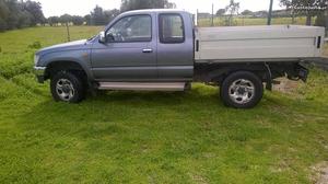 Toyota Hilux Cab Extra 4 Lug 4X4 Outubro/98 - à venda -