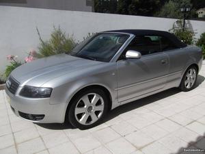 Audi A4 2.5 TDI cábrio Junho/03 - à venda - Descapotável