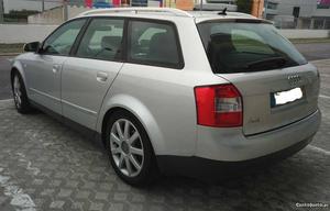 Audi A4 Avant S-Line Março/03 - à venda - Ligeiros