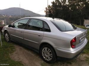 Citroën C5 2.2 HDI Exclusive Abril/01 - à venda - Ligeiros