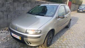 Fiat Punto 1.2 8v Junho/01 - à venda - Ligeiros