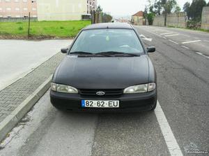 Ford Mondeo 1.8td Fevereiro/95 - à venda - Ligeiros