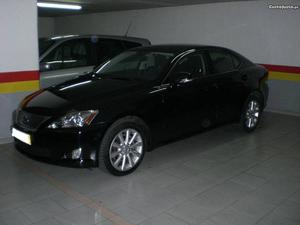 Lexus IS 220 d 177cv Outubro/10 - à venda - Ligeiros