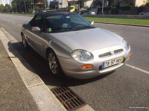 MG MGF 1.8 VVT Maio/99 - à venda - Descapotável / Coupé,