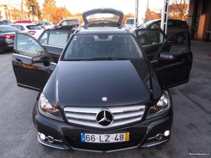 Mercedes-Benz C 250 CDi Avantgarde Setembro/11 - à venda -