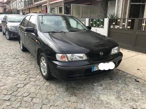 Nissan Almera SLX Setembro/98 - à venda - Ligeiros