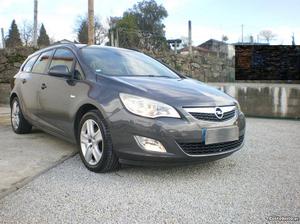 Opel Astra 1.7 CDTI Maio/11 - à venda - Ligeiros