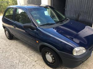 Opel Corsa 1.7 d Isuzu Novembro/00 - à venda - Comerciais /