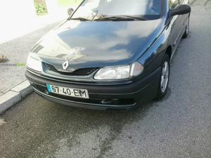 Renault Laguna 1.8 RT Conforto