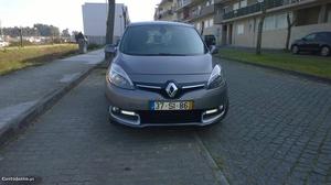 Renault Scénic  dci 110 cv Julho/13 - à venda -
