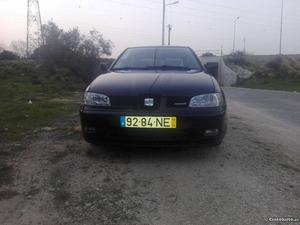 Seat Ibiza 6k Abril/99 - à venda - Ligeiros Passageiros,