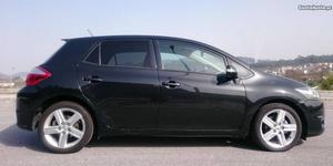 Toyota Auris 1.4 D4d Exclusive Junho/10 - à venda -
