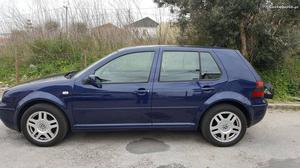 VW Golf 1.4 gasolina Julho/02 - à venda - Ligeiros