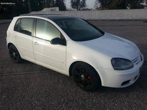 VW Golf 1.9 tdi nacional Fevereiro/04 - à venda - Ligeiros