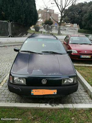 VW Passat variant Fevereiro/93 - à venda - Ligeiros