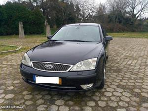 Ford Mondeo 2.0 TDCI Ghia Maio/05 - à venda - Ligeiros