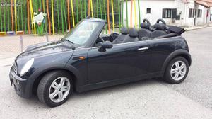 MINI Cabrio 1.6i do ano  Janeiro/08 - à venda -