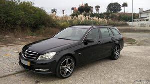 Mercedes-Benz C 200 Statio Avantgard Outubro/11 - à venda -