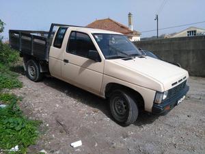 Nissan Pick Up 4lugares Agosto/89 - à venda - Pick-up/