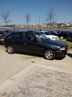 Opel Astra F troco Agosto/91 - à venda - Ligeiros