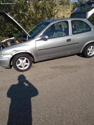 Opel Corsa  Junho/96 - à venda - Ligeiros Passageiros,